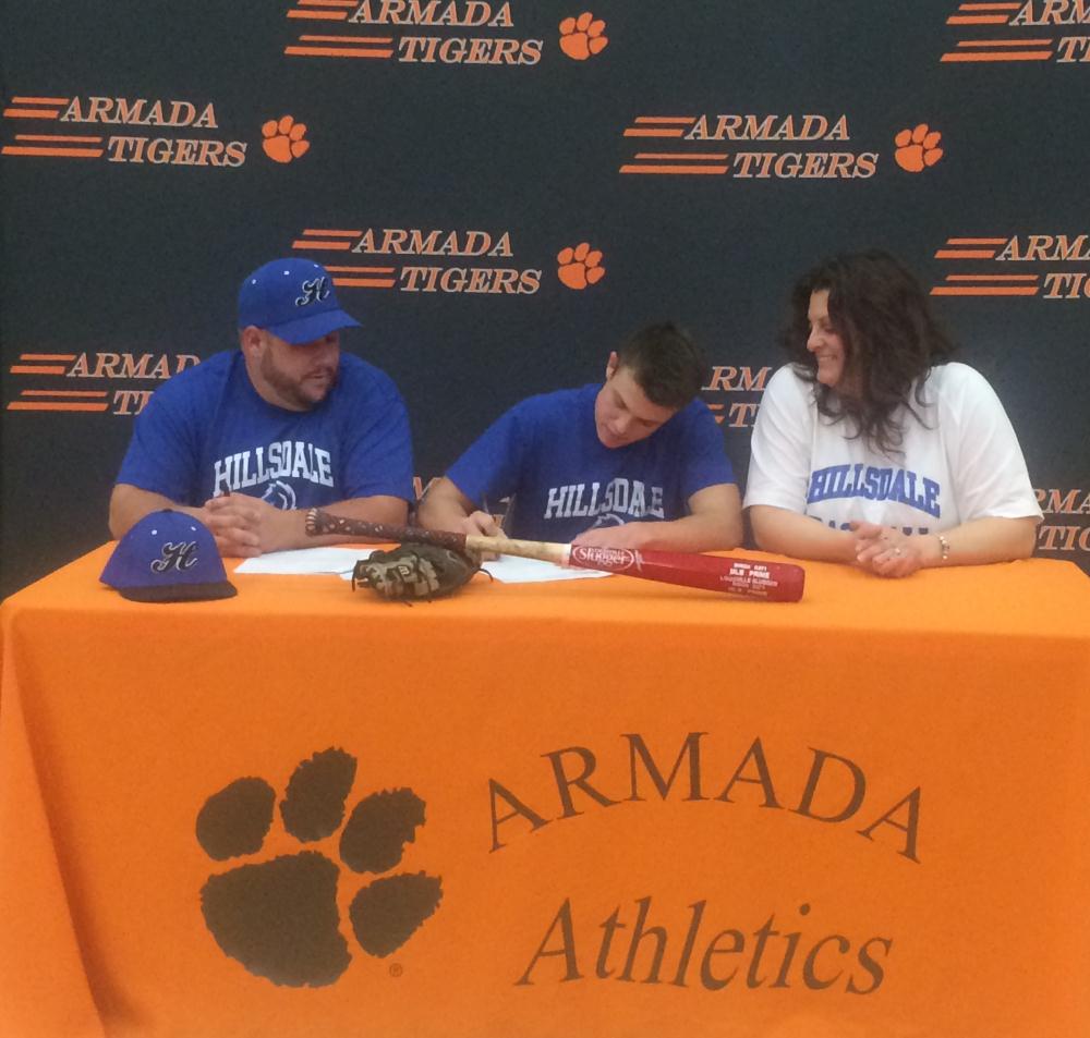 Jake Hoover signing with Hillsdale College for baseball